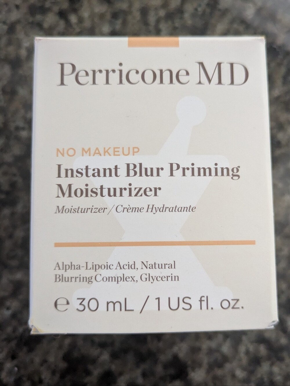 Perricone MD Instant Blur Priming Moisturizer - Peach Accent